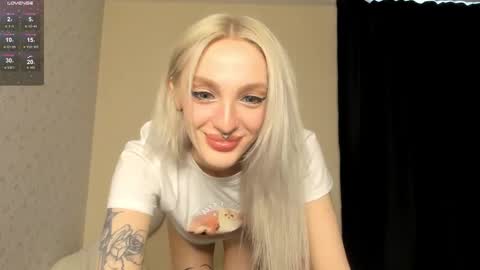 Chloe online show from February 2026 01:04:02 PM