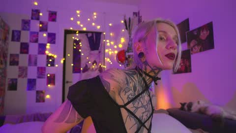 succubus_66 online show from January 2025 01:41:01 PM