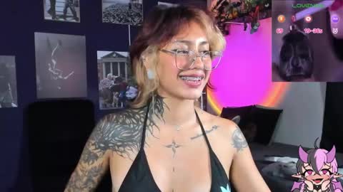 Alexy online show from March 2025 10:42:01 PM