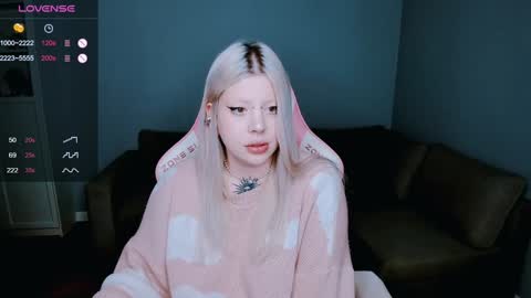 Snapshot of succubus_leslie chatting on January 2025 01:58:01 AM succubus_leslie online show from January 2025 01:58:01 AM