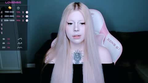 Snapshot of succubus_leslie chatting on September 2025 12:05:01 AM succubus_leslie online show from September 2025 12:05:01 AM
