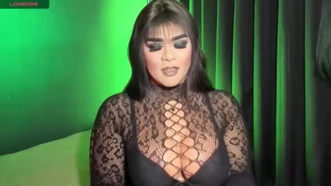 JADE ELYSE online show from November 2025 06:18:02 PM