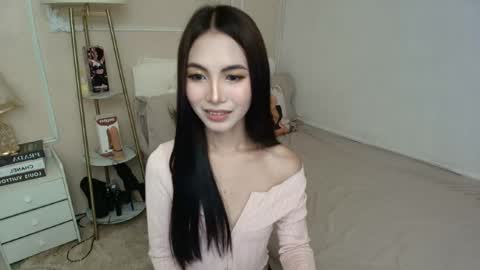 ITS ME ASHLEY online show from April 2026 11:13:01 PM