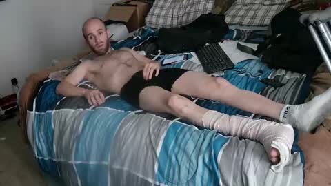 suckmeestoywood online show from February 2025 10:40:01 PM