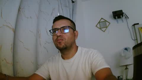 sugar1014 online show from March 2025 12:22:01 PM