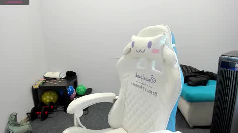 Snapshot of sugar_bunny_girl chatting on October 2025 02:19:02 AM Ariana online show from October 2025 02:19:02 AM