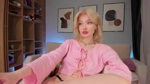 sugar_club online show from December 2024 07:14:01 PM