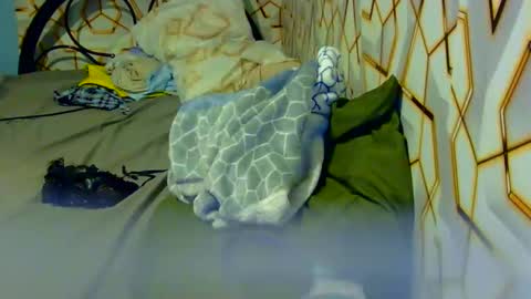 Snapshot of sugar_yum69 chatting on April 2026 05:47:02 PM sugar_yum69 online show from April 2026 05:47:02 PM