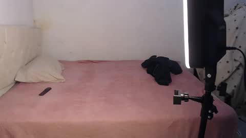 sour candy online show from September 2025 03:27:02 PM