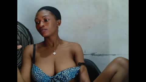 Snapshot of sugarxpussy chatting on May 2026 04:04:02 PM sugarxpussy online show from May 2026 04:04:02 PM