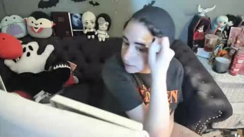 Snapshot of sugary_sweet chatting on November 2025 07:46:01 PM Sugary online show from November 2025 07:46:01 PM