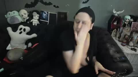 Snapshot of sugary_sweet chatting on December 2025 03:23:01 AM Sugary online show from December 2025 03:23:01 AM