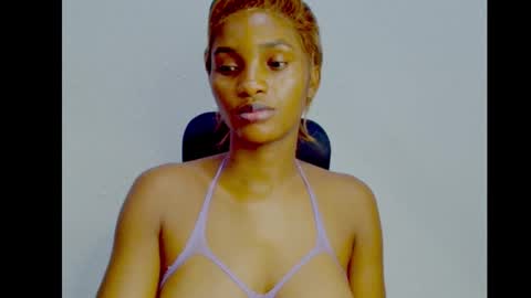 Snapshot of sugax_cuntwetxx chatting on September 2025 06:53:02 PM Ivy online show from September 2025 06:53:02 PM