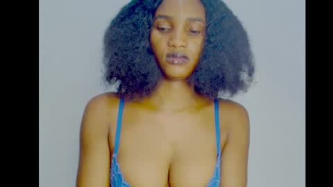 Snapshot of sugax_cuntwetxx chatting on October 2025 07:25:02 PM Ivy online show from October 2025 07:25:02 PM