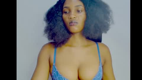 Snapshot of sugax_cuntwetxx chatting on October 2025 02:59:02 AM Ivy online show from October 2025 02:59:02 AM