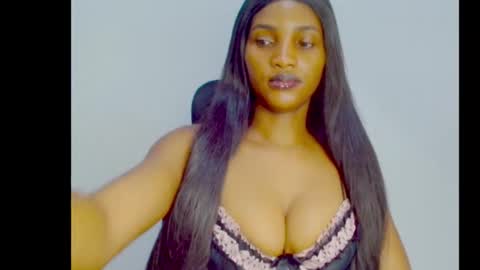 Snapshot of sugax_cuntwetxx chatting on November 2025 09:19:02 AM Ivy online show from November 2025 09:19:02 AM