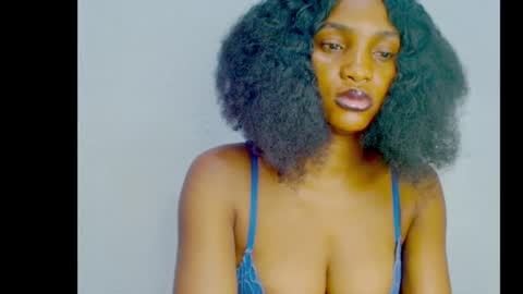 Snapshot of sugax_cuntwetxx chatting on November 2025 10:47:02 AM Ivy online show from November 2025 10:47:02 AM