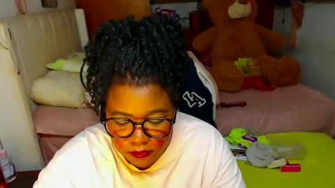 Snapshot of suggarbaby1 chatting on December 2024 11:19:01 PM Cami Back in 2 hours online show from December 2024 11:19:01 PM