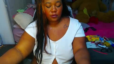 Snapshot of suggarbaby1 chatting on February 2025 09:21:01 AM Cami Back in 2 hours online show from February 2025 09:21:01 AM