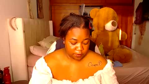 Snapshot of suggarbaby1 chatting on February 2026 11:44:01 AM Cami Back in 2 hours online show from February 2026 11:44:01 AM