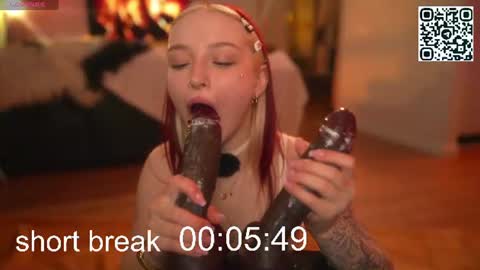 Snapshot of suk_ki chatting on June 2026 09:00:02 AM Lika ginger Jessy blond online show from June 2026 09:00:02 AM