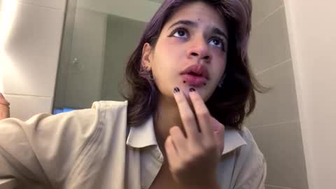 Suku Ren online show from October 2025 03:10:02 PM