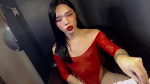 Snapshot of sultry_sirenxx chatting on February 2025 05:57:01 PM sultry_sirenxx online show from February 2025 05:57:01 PM