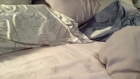 Snapshot of summer_isla chatting on November 2025 06:31:02 PM Summer online show from November 2025 06:31:02 PM