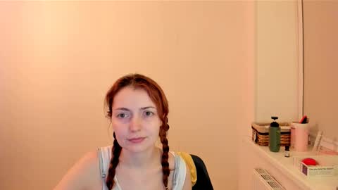 Snapshot of summer_preston chatting on October 2025 04:42:02 PM Summer Preston online show from October 2025 04:42:02 PM