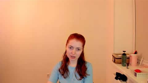 Snapshot of summer_preston chatting on November 2025 02:01:02 AM Summer Preston online show from November 2025 02:01:02 AM