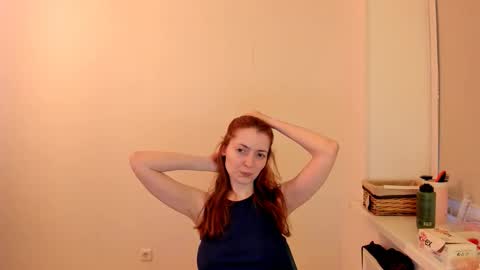 Snapshot of summer_preston chatting on December 2025 11:48:02 AM Summer Preston online show from December 2025 11:48:02 AM