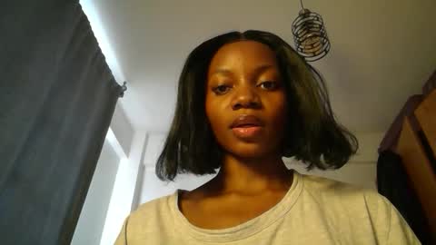 Snapshot of summerbuddy chatting on May 2026 05:13:01 AM summerbuddy online show from May 2026 05:13:01 AM