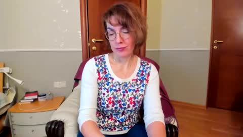 Snapshot of summerliza chatting on January 2025 05:58:01 PM summerliza online show from January 2025 05:58:01 PM