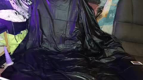 Snapshot of summerwing chatting on November 2025 12:09:02 PM Ryder K online show from November 2025 12:09:02 PM