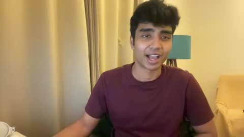 Snapshot of summiter chatting on October 2025 10:07:01 PM summiter online show from October 2025 10:07:01 PM