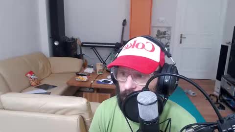 Snapshot of sunbeatshower chatting on September 2025 09:09:01 AM sunbeatshower online show from September 2025 09:09:01 AM