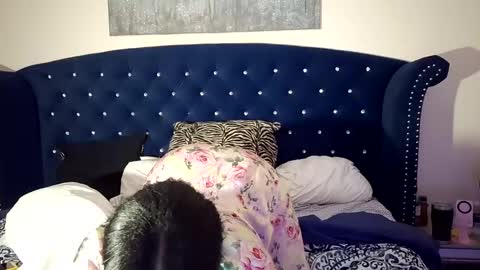 Sundaexxx5 online show from October 2025 09:19:01 AM