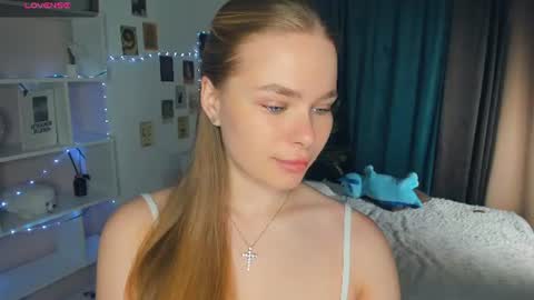 Jenny online show from June 2026 07:13:01 AM