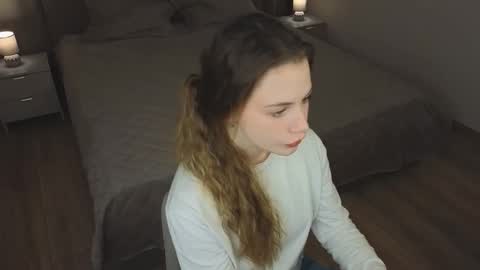 Angella online show from December 2025 04:18:02 AM