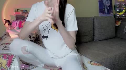 Vicky online show from December 2025 06:57:02 PM