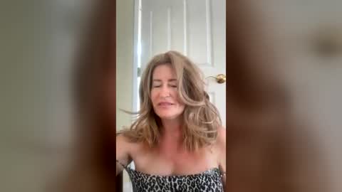 Snapshot of sunflowerannie chatting on July 2026 02:54:01 PM sunflowerannie online show from July 2026 02:54:01 PM