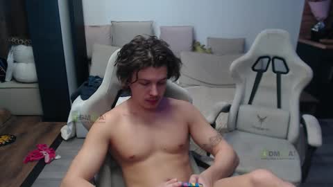 Alice and Sergey online show from March 2026 07:47:01 AM