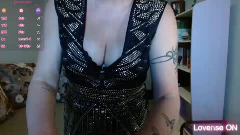 Sunny Katty online show from March 2026 10:44:01 AM