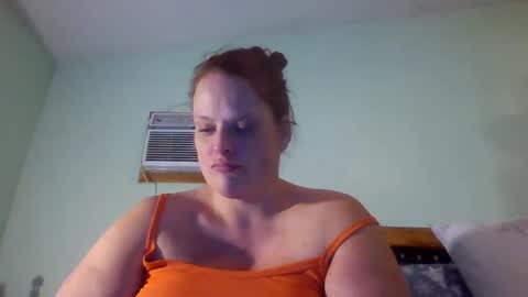 Sunnie online show from December 2024 12:45:02 PM