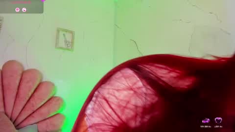 Snapshot of sunnypaytton chatting on May 2026 12:43:02 PM Sunny online show from May 2026 12:43:02 PM