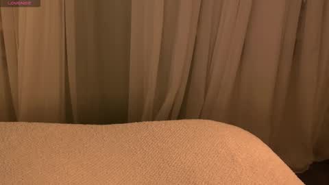 Snapshot of sunnyrisha chatting on November 2025 05:07:02 AM Risha online show from November 2025 05:07:02 AM