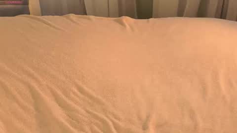 Snapshot of sunnyrisha chatting on November 2025 12:26:01 PM Risha online show from November 2025 12:26:01 PM