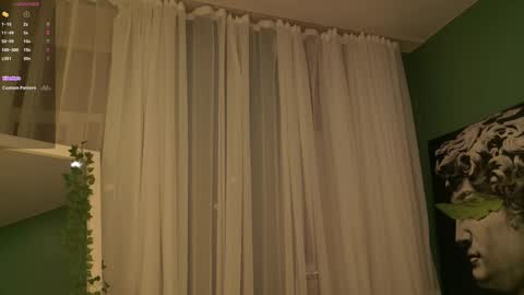 Snapshot of sunnyrisha chatting on November 2025 05:18:02 AM Risha online show from November 2025 05:18:02 AM