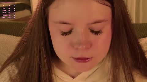 Snapshot of sunnyrisha chatting on December 2025 05:12:02 AM Risha online show from December 2025 05:12:02 AM