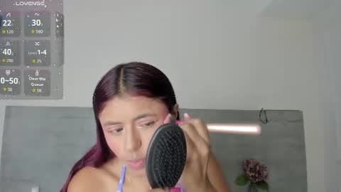 sunnywhitee online show from July 2026 07:16:01 PM